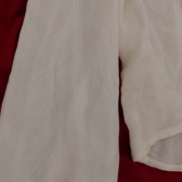 Square collar blouse - Picture 3 of 5